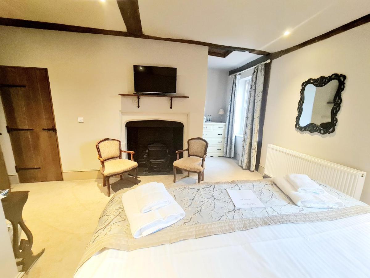 The Harvard Inn Сток Экстерьер фото