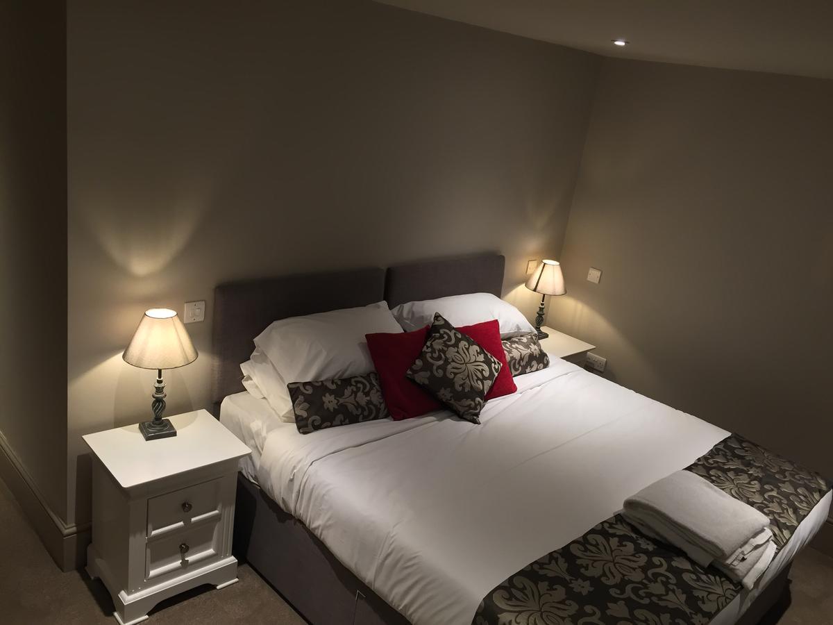 The Harvard Inn Сток Экстерьер фото